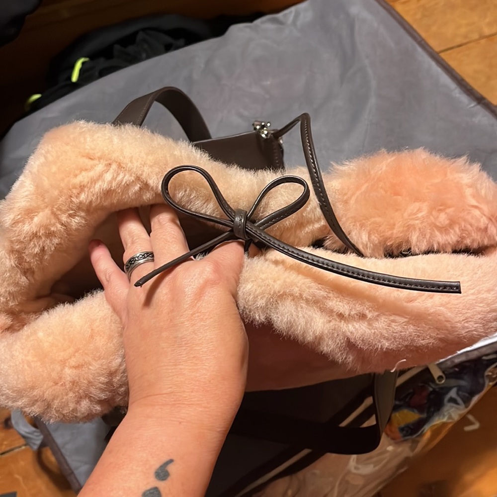 UGG Pink Shearling Shoulder Bag - Picture 7 of 16
